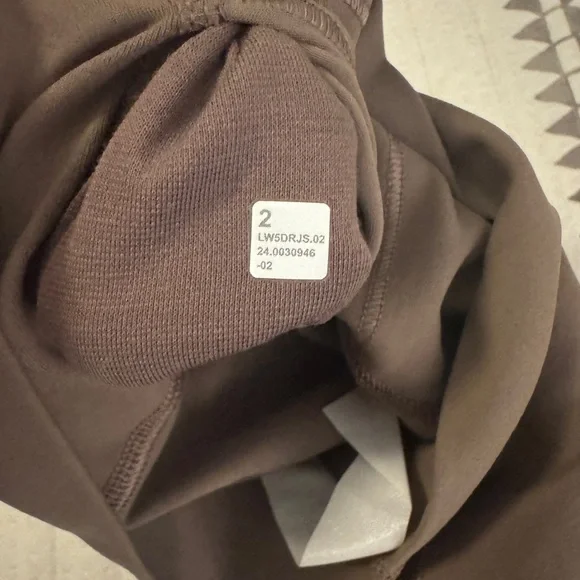 Lululemon Align HR Pant 25" in Taupetastic - Picture 5 of 5